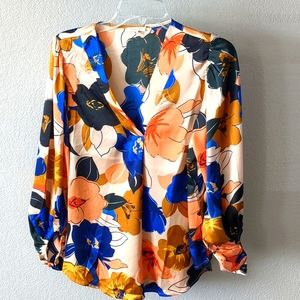 JODIFL Long Sleeves Floral Blouse